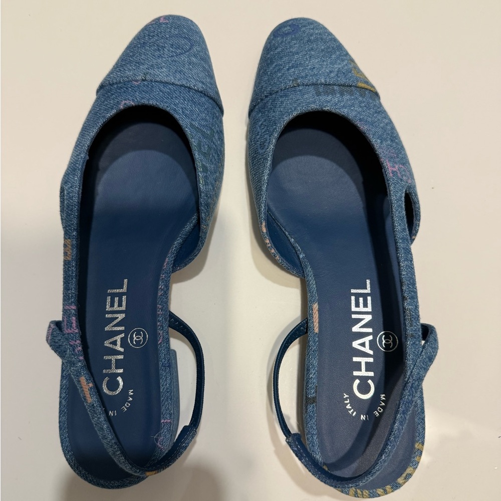 Brand new Chanel slingback flats size 35.5